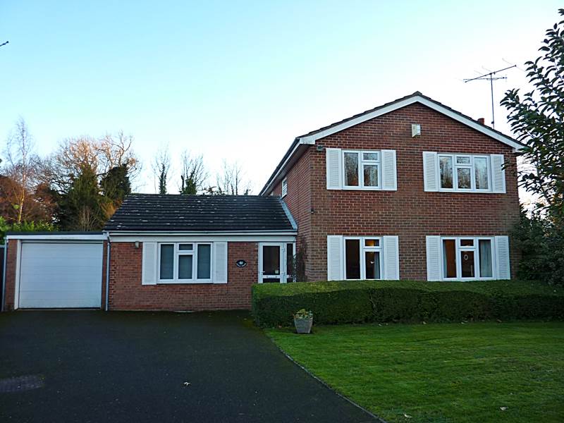 Residential Property Details, BOURNE END, Bucks Hunt & Nash Estate