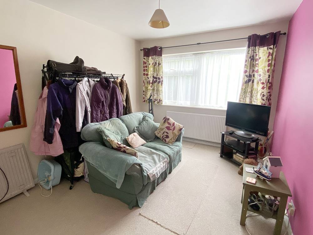 Bed 1