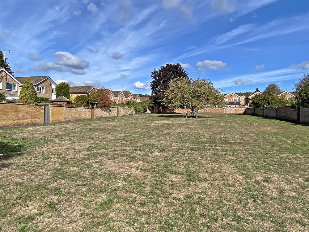 Communal Green