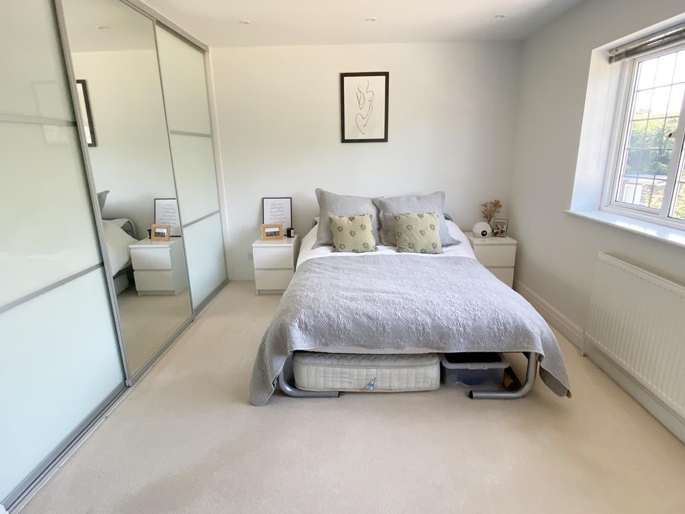 Bed2
